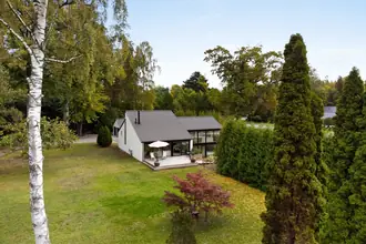 Villa på Smidstrupvang 2, 2950 Vedbæk