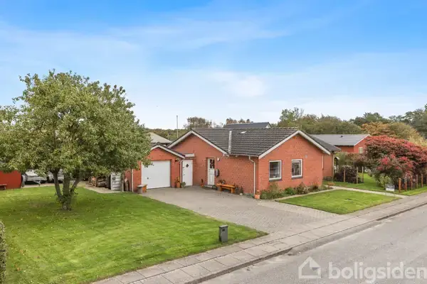 Villa på Floravej 3, 9750 Østervrå