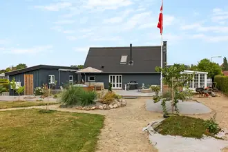 Villa på Peter Hviidsvej 8, 4840 Nørre Alslev