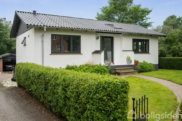 Villa på Nymøllevej 143, 9240 Nibe