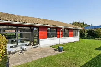 Rækkehus på Ellen Marsvins Alle 14, Thurø, 5700 Svendborg