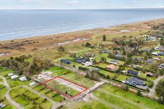 Fritidsgrund på Torndalstrand 61, Hou, 9370