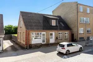 Villa på Jernbanegade 67, 4690 Haslev
