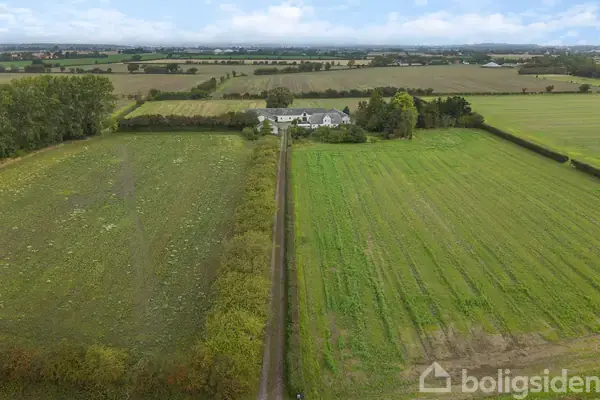 Landejendom på Monnetvej 20, 5700 Svendborg