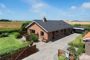 Villa på Knagesvej 14, 7620 Lemvig