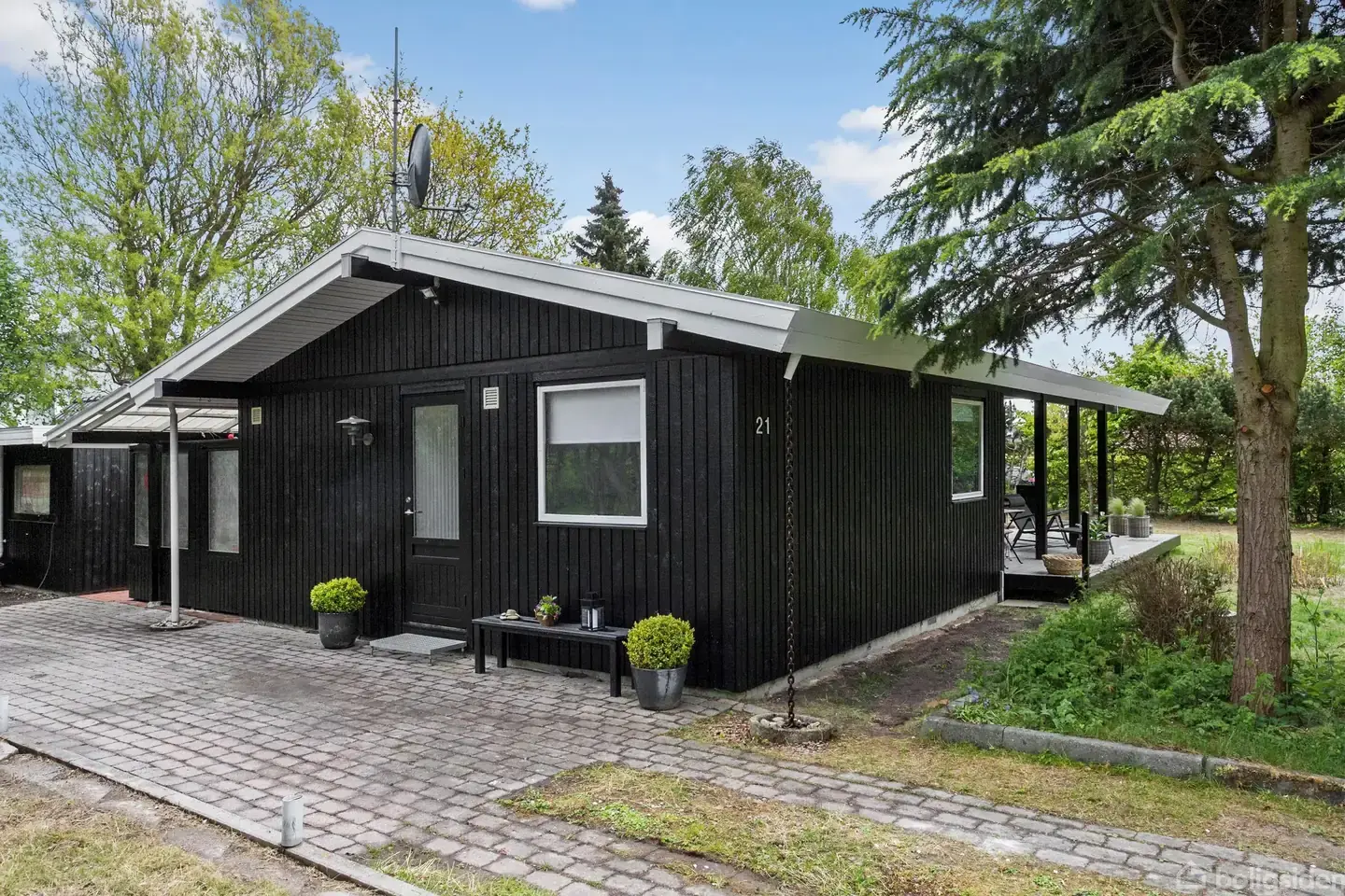 Velkommen til et skønt sommerhus på Kysing Næs