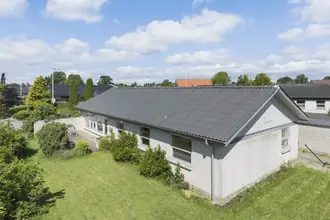 Villa på Lokesvej 21, 8981 Spentrup