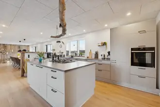 Villa på Fjordsidevej 20, Møborg, 7660 Bækmarksbro