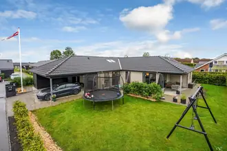 Villa på Hjortetakken 70, Bellinge, 5250 Odense SV