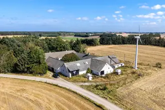 Landejendom på Vestermarksvej 12, Ingstrup, 9480 Løkken