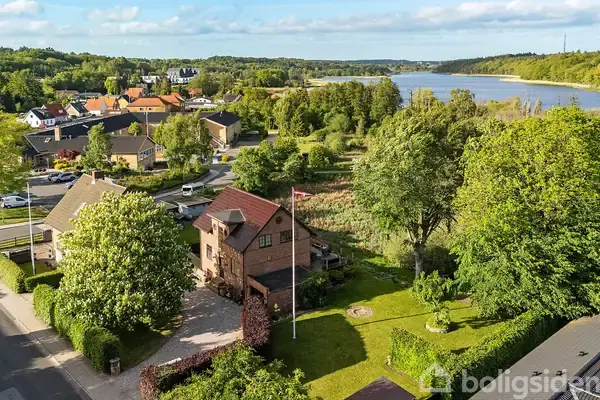 Villa på Lysbrogade 46, 8600 Silkeborg
