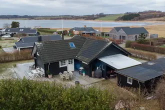 Fritidshus på Fjordvej 11, 8340 Malling