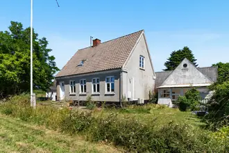 Villa på Aarsballevej 23, Aarsballe, 3700 Rønne