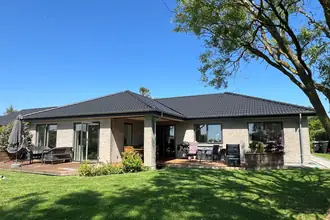 Villa på Skrænten 32, Strøby Egede, 4600 Køge