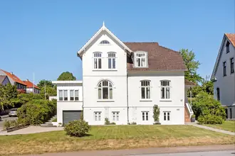 Christiansfeldvej 17