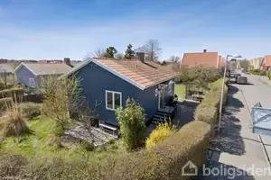 Villa på Sveasvej 42, 3700 Rønne