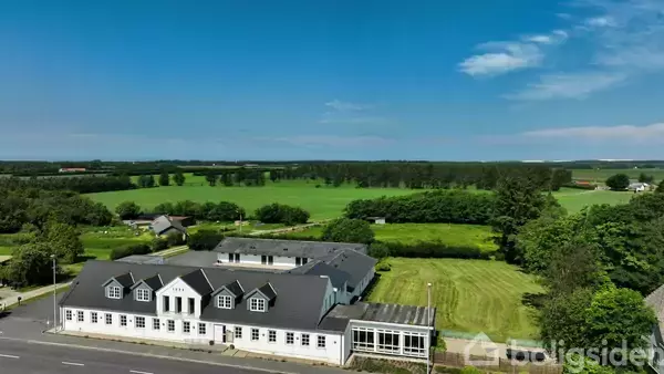 Villa på Løkkensvej 736, 9480 Løkken
