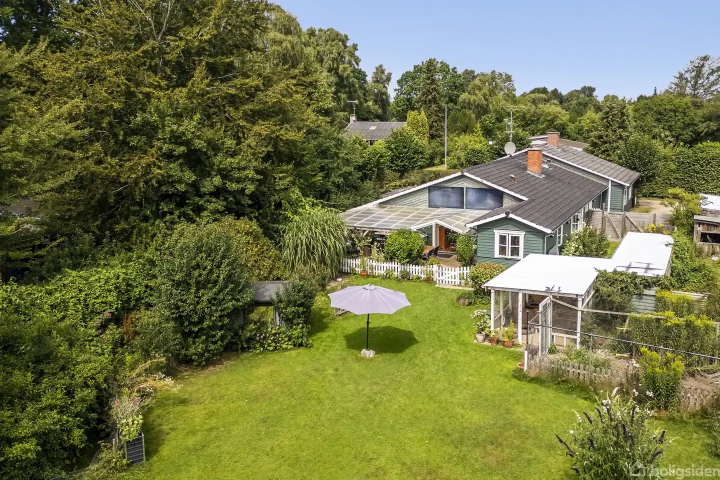 Villa på Linde Alle 7, 3120 Dronningmølle