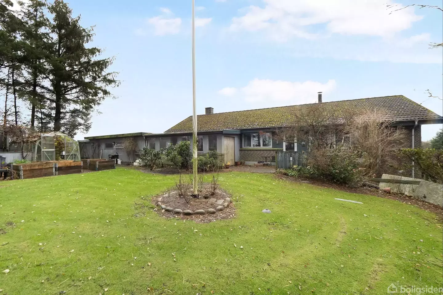 Villa på Sakskærvej 9, 7900 Nykøbing M