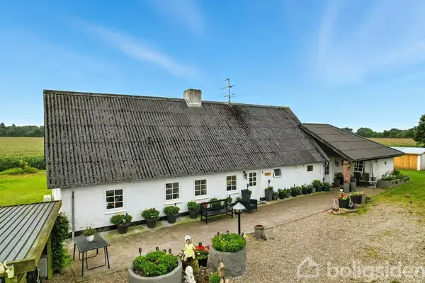 Villa på Bobøl-Foldingbrovej 8, 6683 Føvling