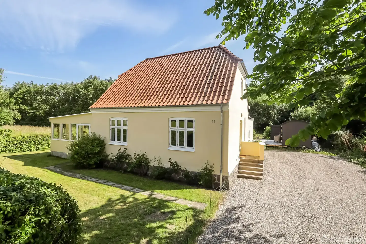 Idyllisk bolig med mulighed for flexbolig – skov, strand og sydfynsk idyl lige uden for døren