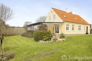 Villa på Østrupvej 55, 7130 Juelsminde