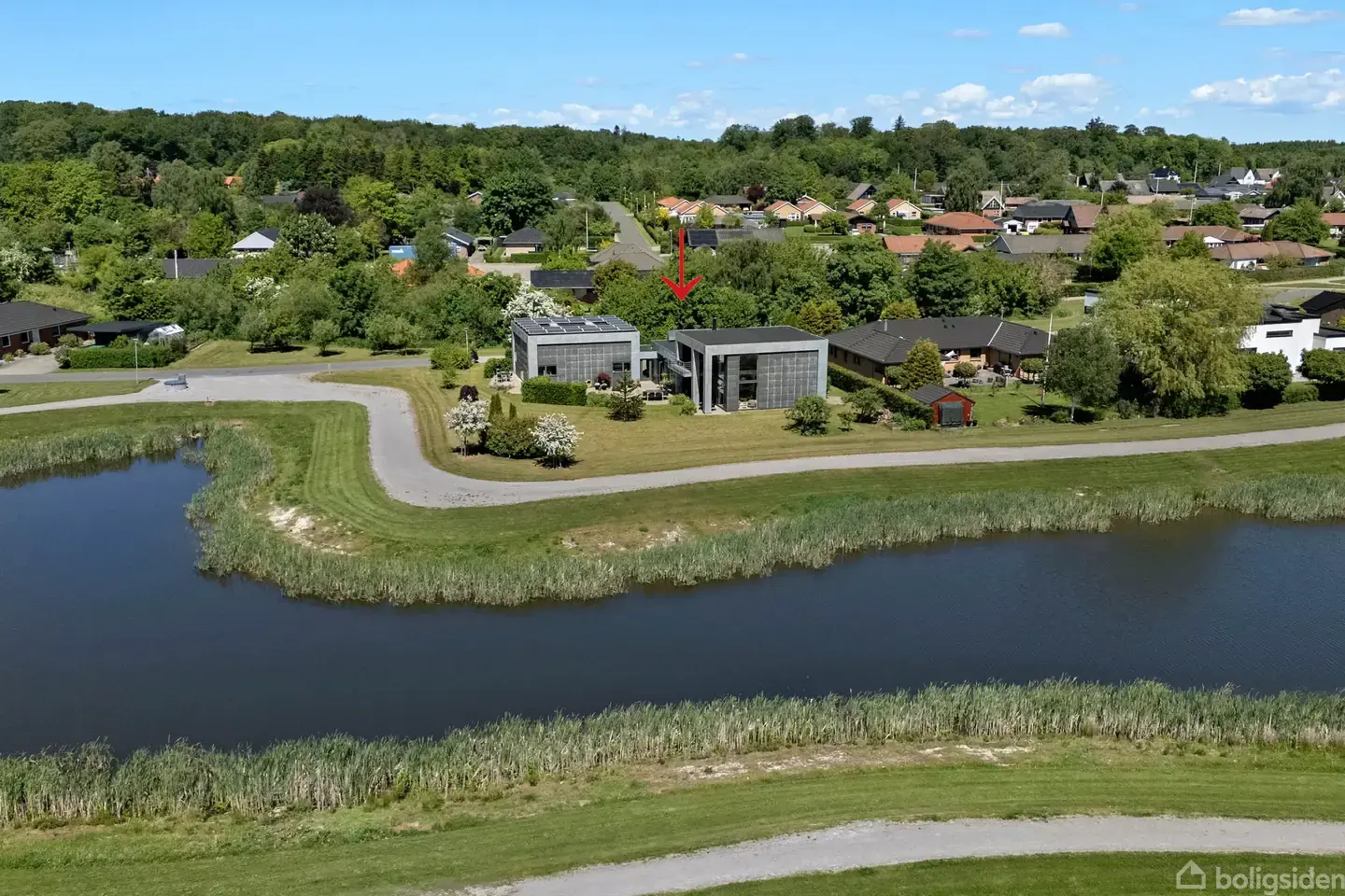 Villa på Birkevænget 6, 8732 Hovedgård