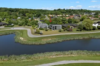 Villa på Birkevænget 6, 8732 Hovedgård