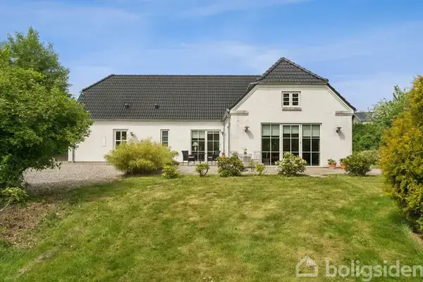 Villa på Tjærbyvej 100, 8930 Randers NØ