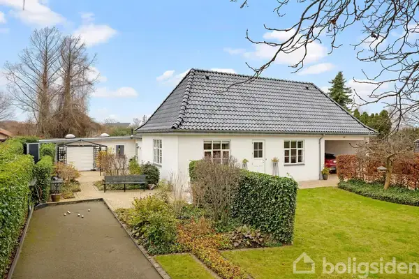 Villa på Brøndbyvester Strandvej 13A, 2660 Brøndby Strand