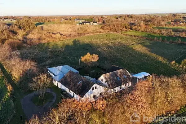 Landejendom på Under Bjerget 8, 9460 Brovst