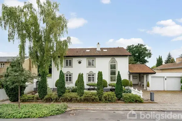 Villa på Valeursvej 13, 2900 Hellerup