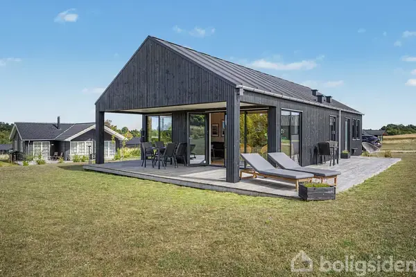 Fritidsbolig på Snebærvej 17, 4780 Stege