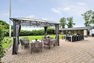 Villa på Gammel Løvbakkevej 1, Gullestrup, 7400 Herning