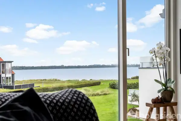 Villa på Sandbjerg Strandvej 31, 7130 Juelsminde