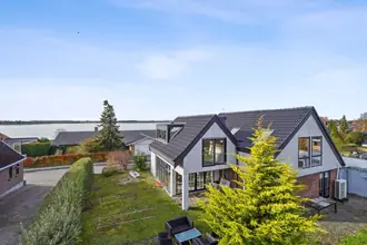 Villa på Strandgårds Alle 100, 3600 Frederikssund