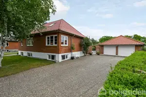 Villa på Strandvejen 15, 6840 Oksbøl