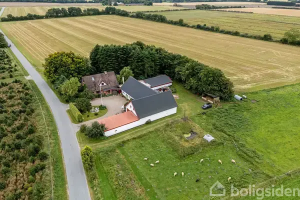Landejendom på Brændstrupvej 19, 6510 Gram