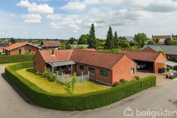 Villa på Hirseager 1, 7120 Vejle Øst