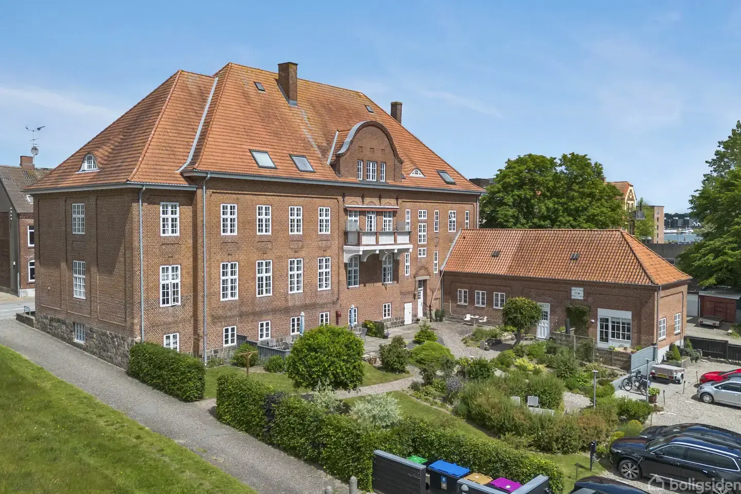 Charmerende lejlighed ud til havnefronten
