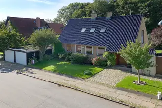 Villa på Garderhøjvej 11, 2820 Gentofte