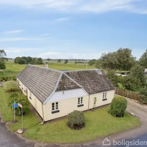 Villa på Allestedgårdsvej 30, 5672 Broby