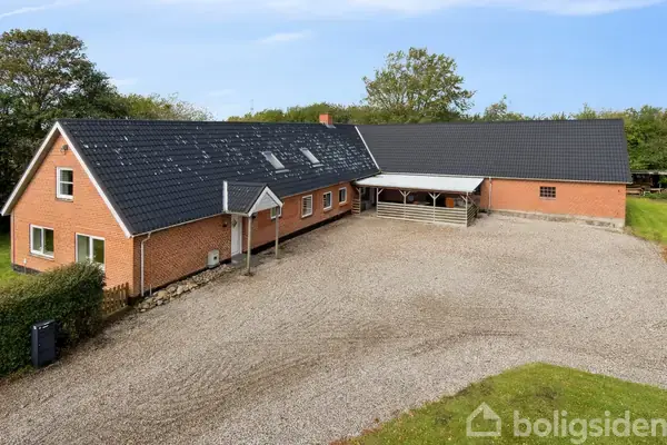 Landejendom på Skivevej 170, 9632 Møldrup