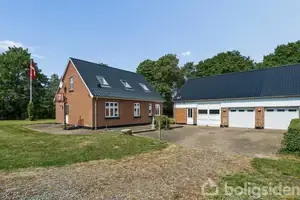 Villa på Sandballevej 30, 8382 Hinnerup