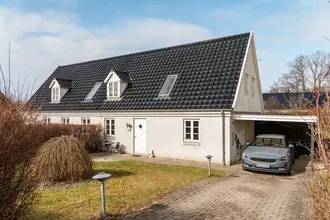 Rækkehus på Store Lyngbyvej 25B, Store Lyngby, 3320 Skævinge