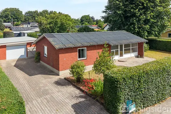 Villa på Præstevænget 45, 7323 Give