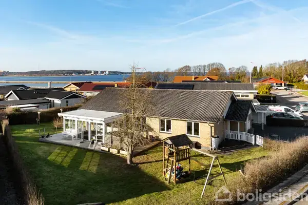Villa på Byvænget 6, 7800 Skive