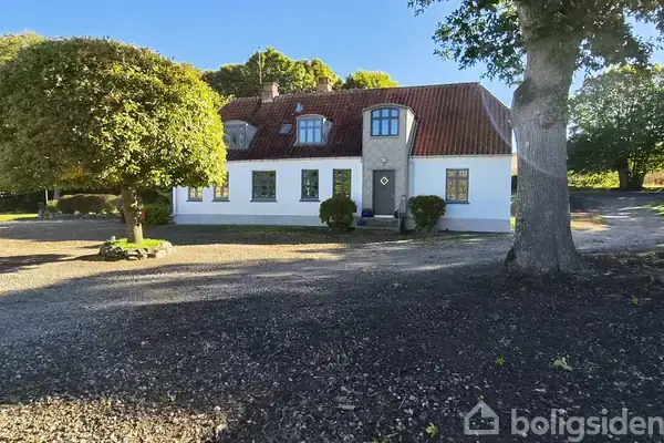 Planteavlsgård/-jord på Karlshøjvej 3, 8420 Knebel