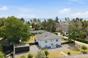 Villa på Karlslunde Strandvej 59, 2690 Karlslunde