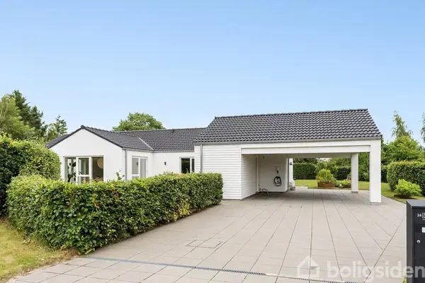 Villa på Utzons Allé 24, 5240 Odense NØ